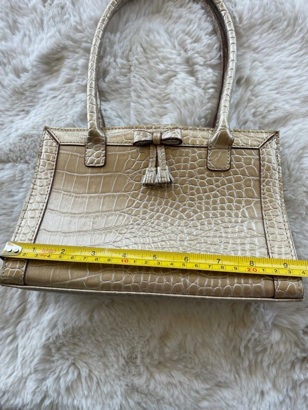 VTG Liz Claiborne Metallic Gold Faux Croc-Embossed Satchel with Tassel